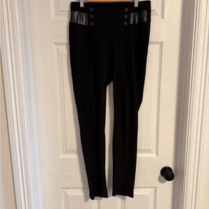 Frank Lyman Design Black Pants